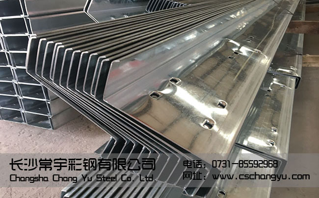 z型鋼檁條嵌套搭接的受力和連接特點